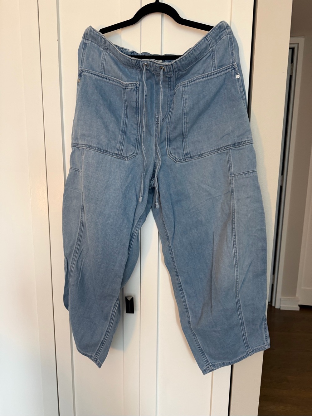 We The Free Light Blue Women's Barrel Drawstring Jeans